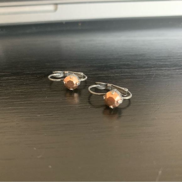 Sabika crystal drop earrings - Picture 3 of 9